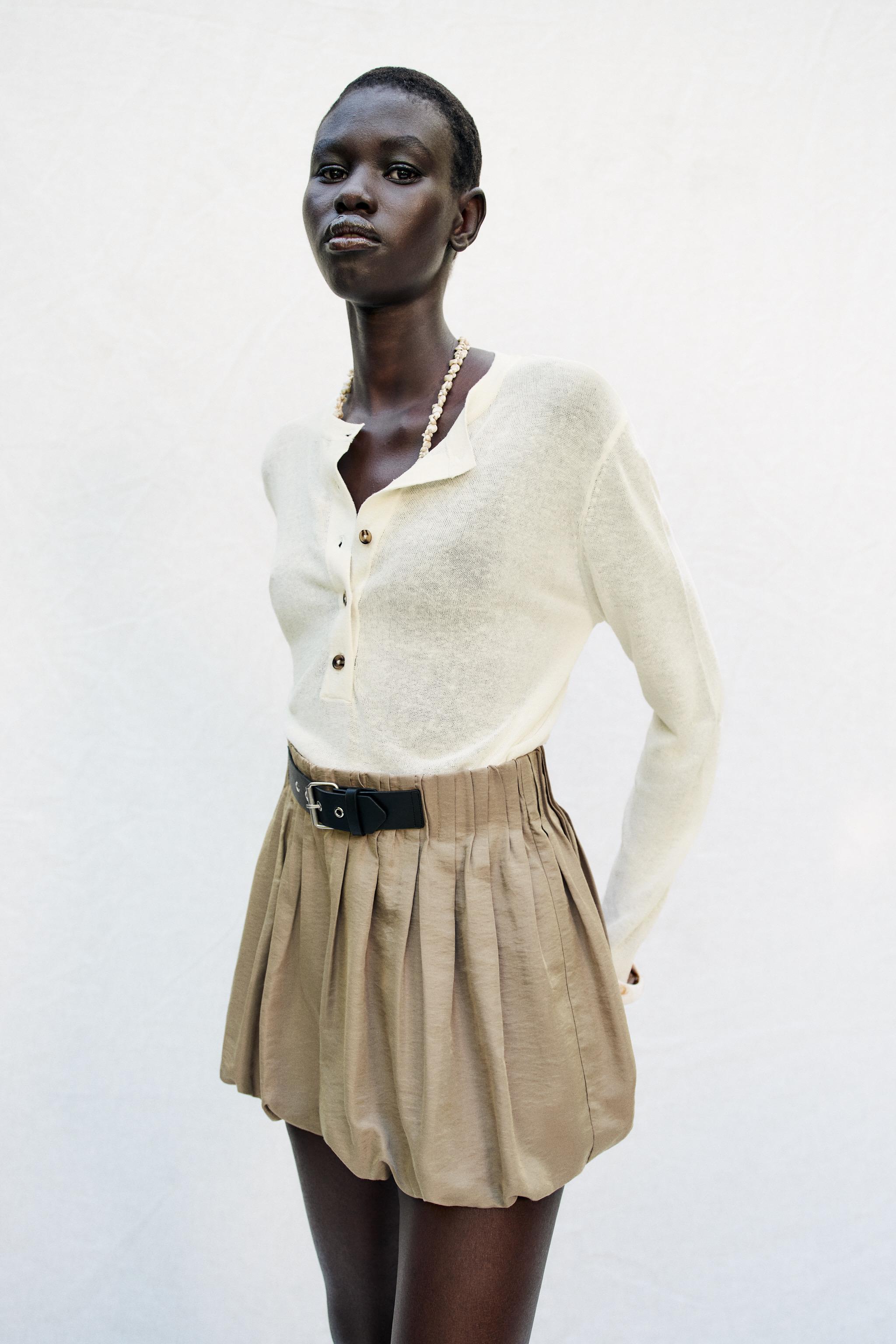 SHORT BOULE AVEC BOUCLE